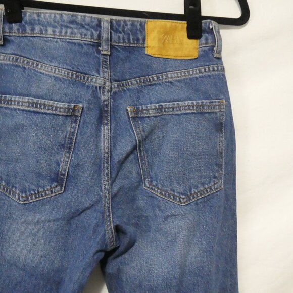 ZARA | size 4 | Classic Blue Washed Denim Jeans - Picture 12 of 16